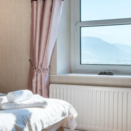 Pyet Farm House Pensjonat